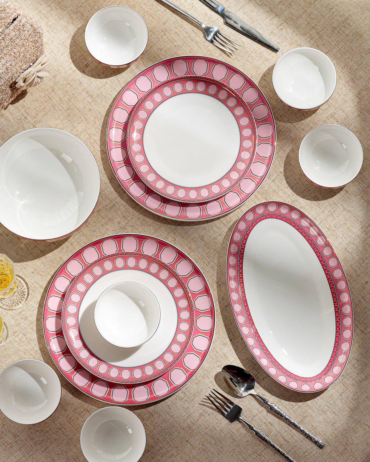 TAKISSO Pink Sapphire Dinner Set