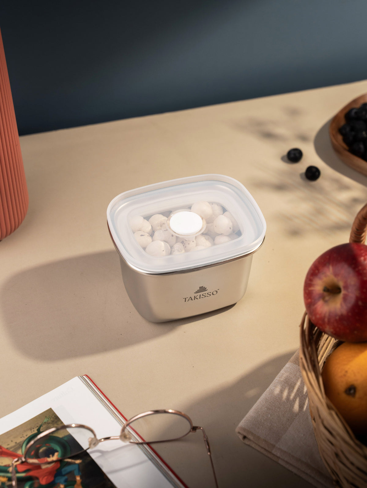 TAKISSO Rectangle - 450ml Microwave Safe Container (With Push-Pull Airtight Mechanism)