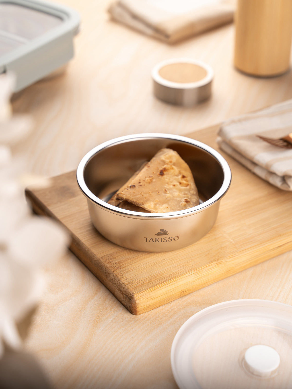 TAKISSO Round - Flat - 450ml Microwave Safe Container (With Push-Pull Airtight Mechanism)