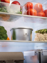 TAKISSO Round - 680ml Microwave Safe Container (With Push-Pull Airtight Mechanism)