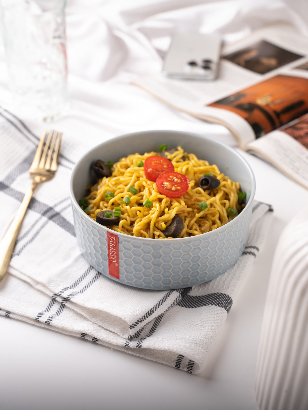 TAKISSO Porcelain Maggi Bowl Set of 2