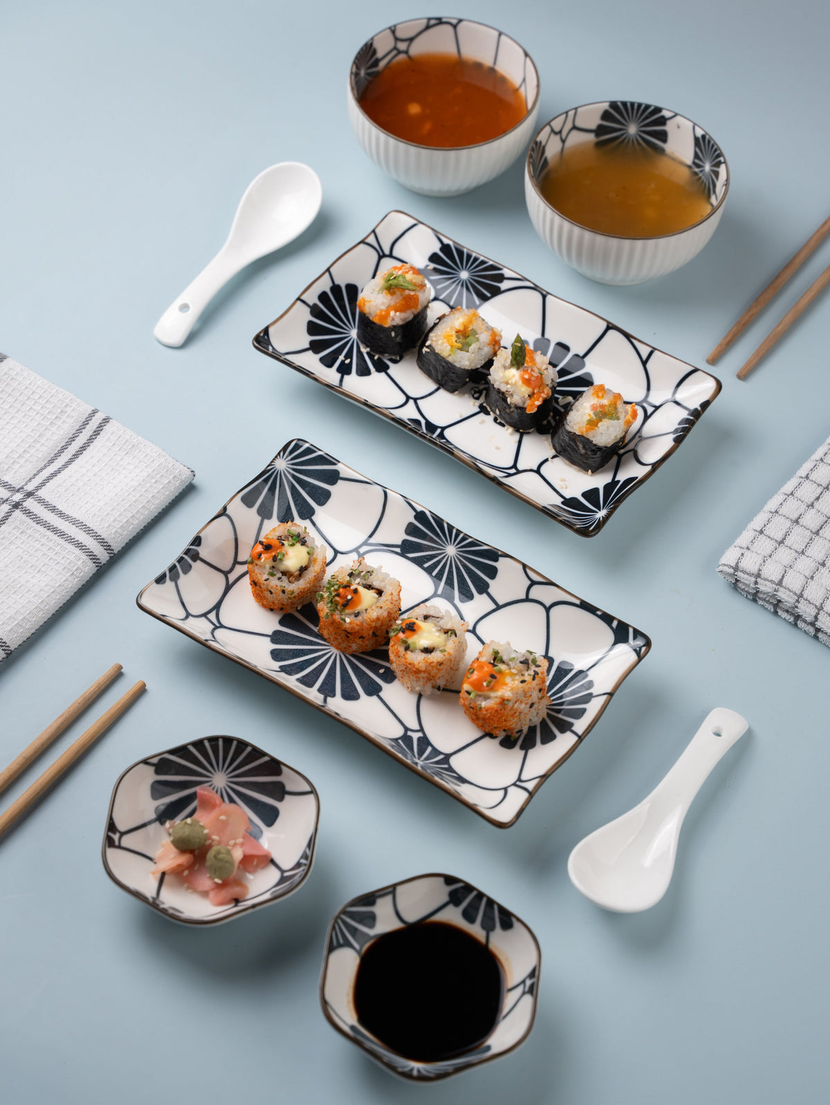TAKISSO Porcelain Sushi Set of 10