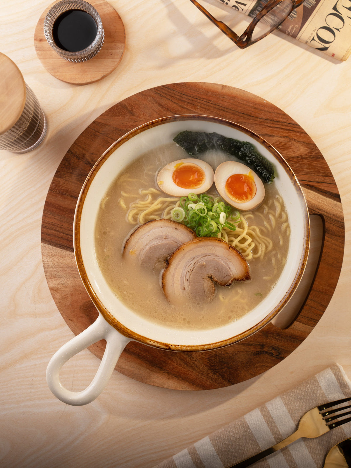 TAKISSO Porcelain Serving Bowl Set of 2